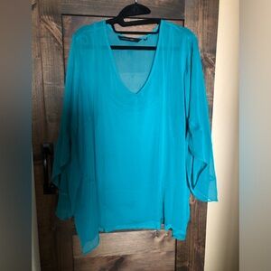 2 piece tunic with attached cami by Colleen Lopez